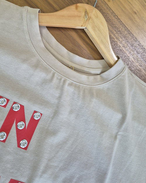 Playera en Amor Ando