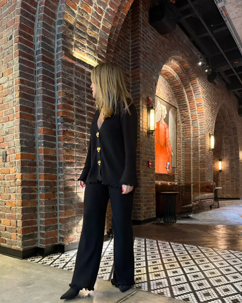 Sweater Black Golden Heart