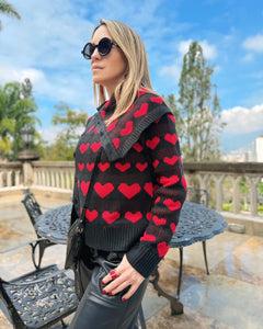 Sweater Asimétrico Corazón Negro