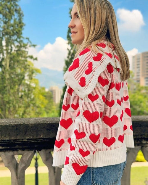 Sweater Asimétrico Corazón Beige