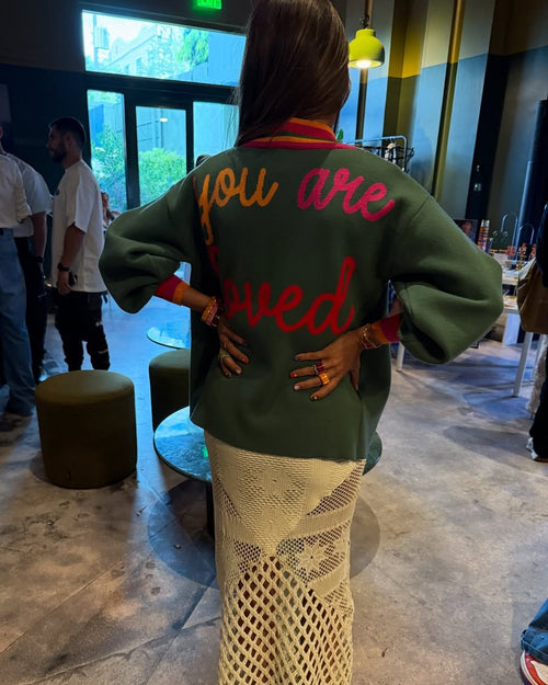 Sweater Loved Heart Golden