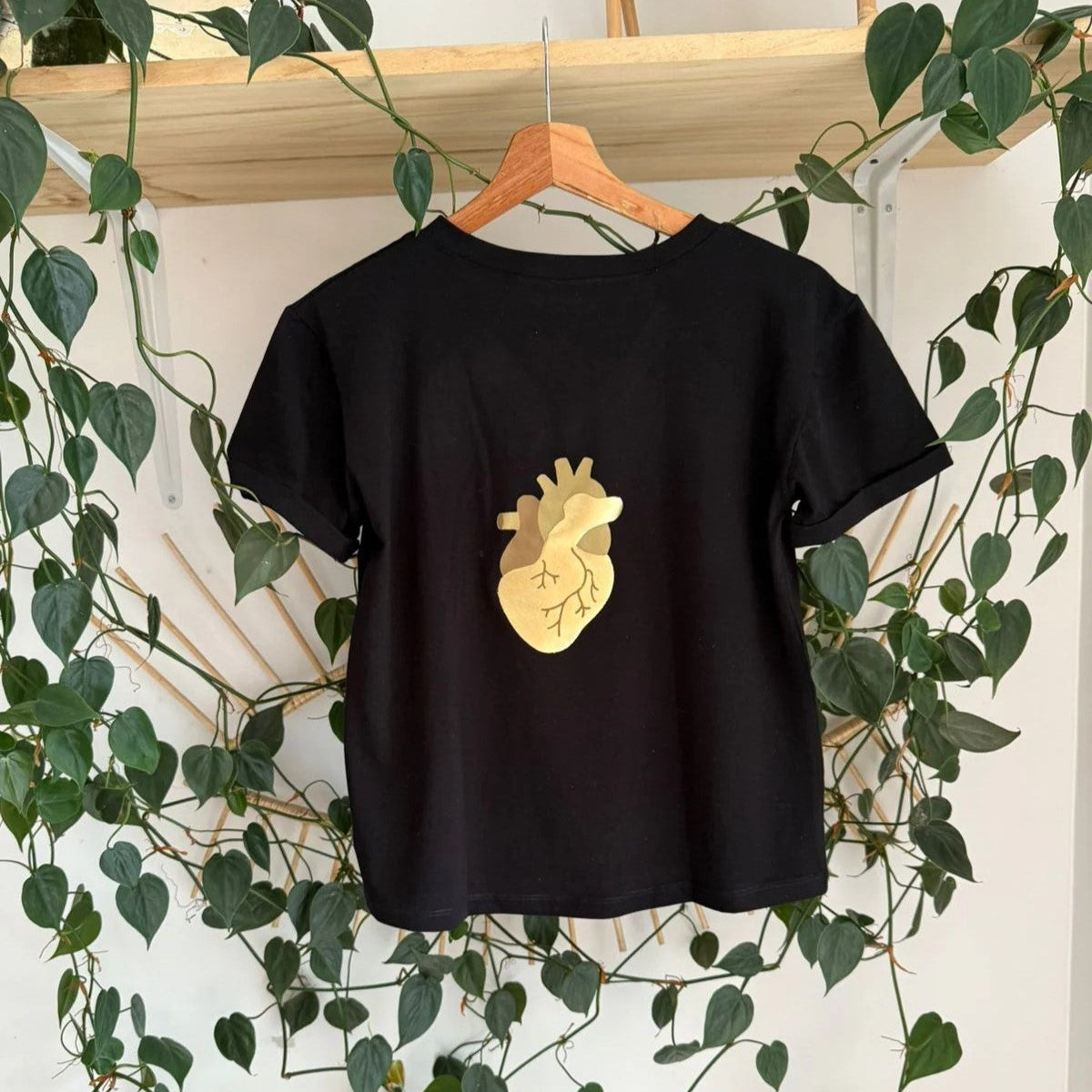 Playera Corazón Golden