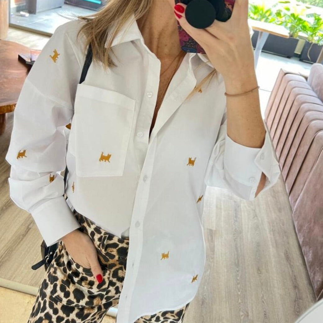 Camisa Gatitos Dorados