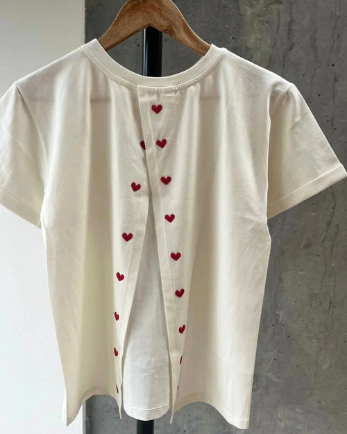 Playera Llueven corazones