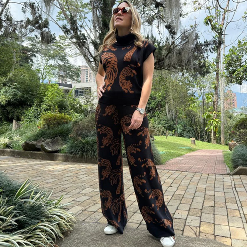 Set Tigre Negro Top & Pantalón