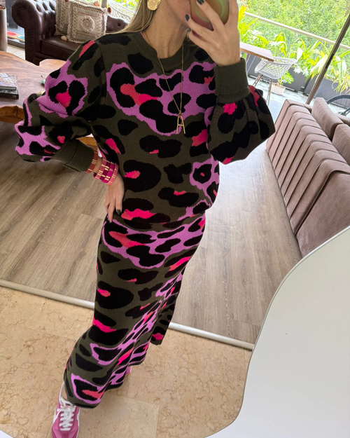 Set Military Rosa Print Sweater & Falda