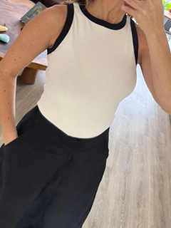 Top Esqueleto White
