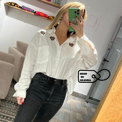 Camisa Corazones Brillantes